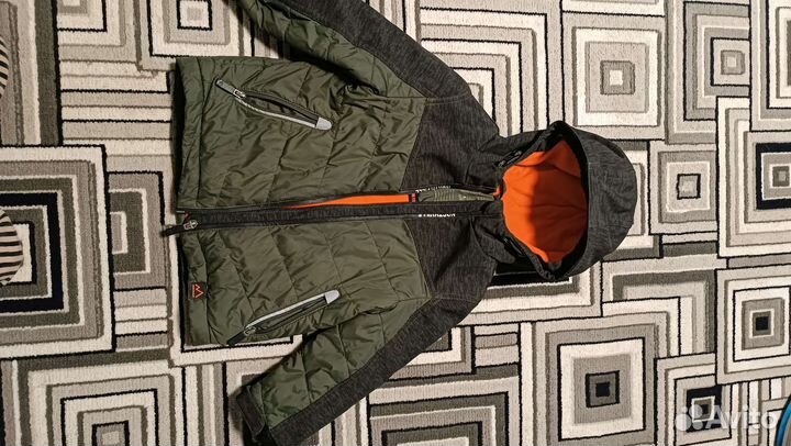 Куртка демисезонная