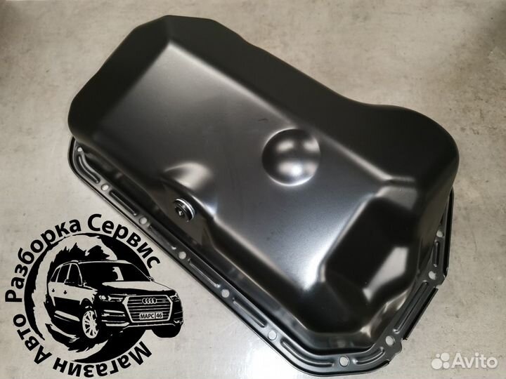 Масляный поддон двс Audi 80/100/A6 VW Golf/Passat
