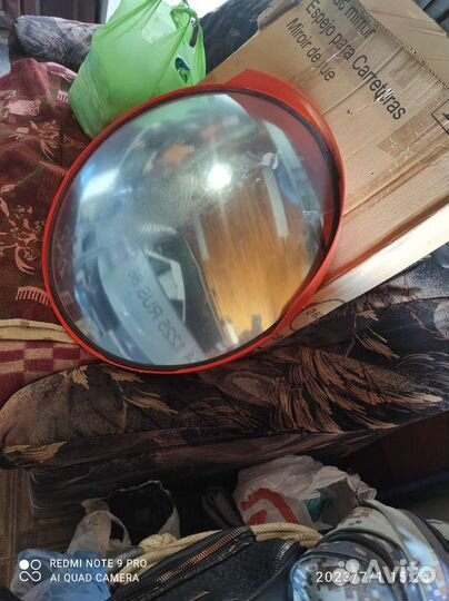 Обзорное зеркало