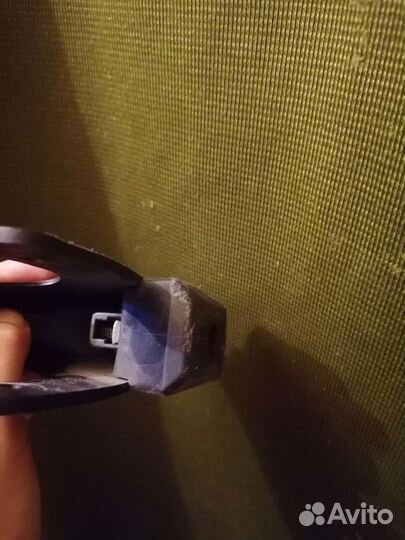 Тормоз для роликов