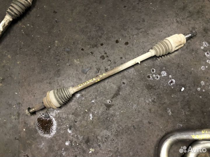 Привод задний левый Renault Duster вал шрус ось