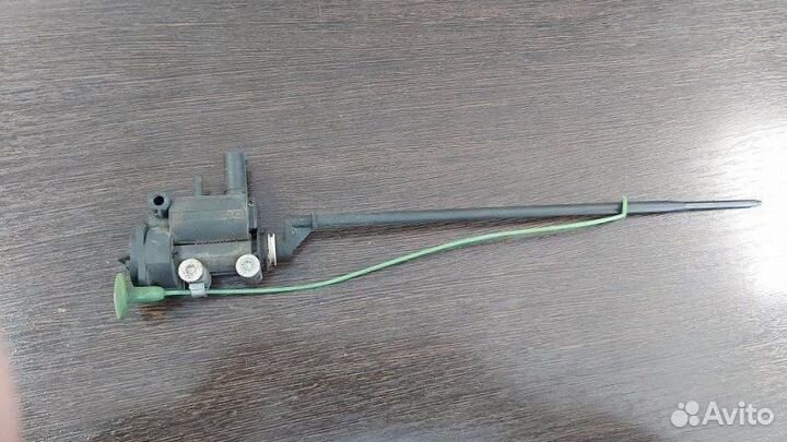 Активатор лючка бензобака Bmw X5 4.8I E70 N62N