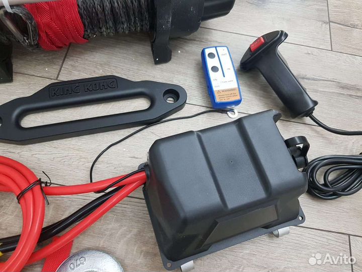 Новая лебедка 5,5т, Кевларовый трос, на эвакуатор