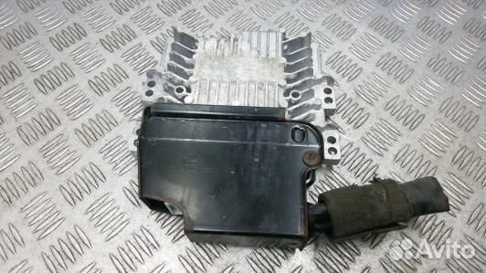 Блок управления двс ford S-MAX (LNI18PC01)