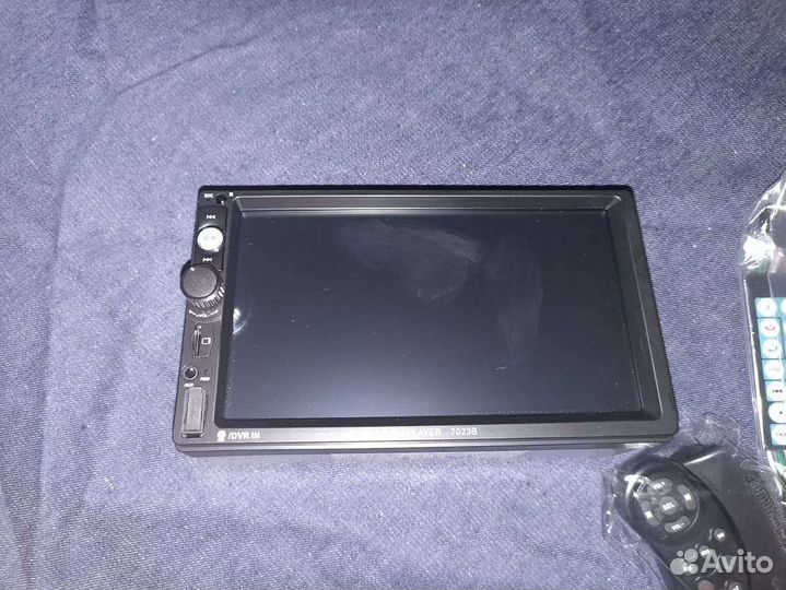 Продам автомобильную магнитолу 2 DIN