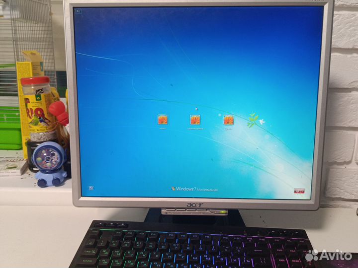 Монитор Acer17