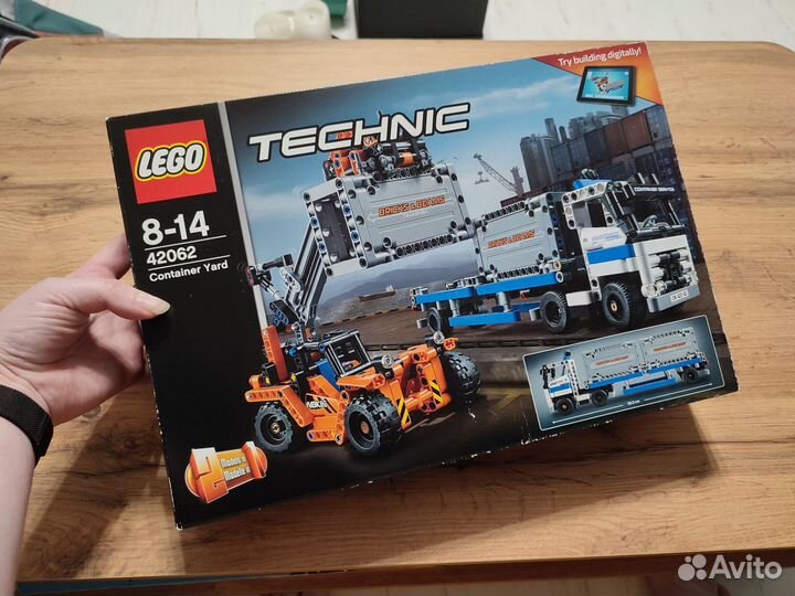 Набор Lego Technic 42062 оригинал