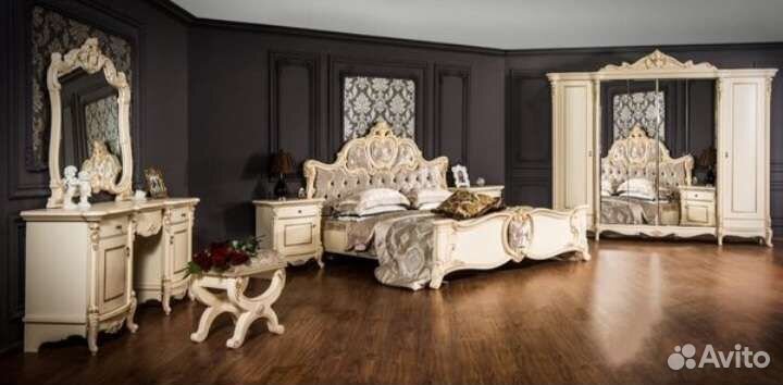 Спальный гарнитур