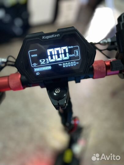 Продам электросамокат