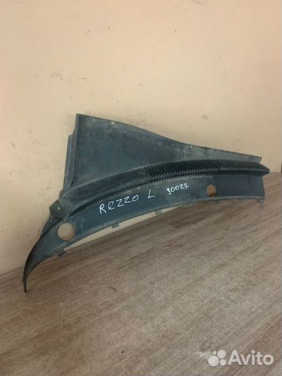 Жабо Rezzo (левая часть)