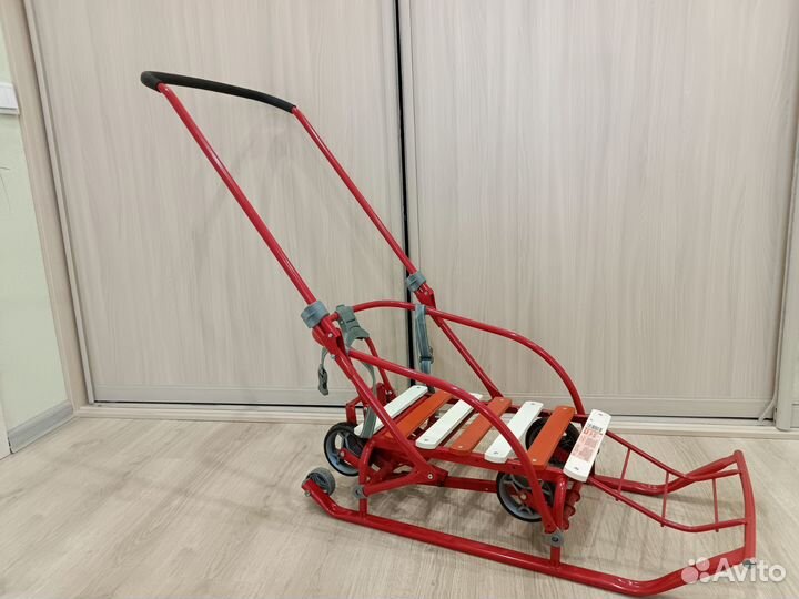 Детские санки на колесах складные