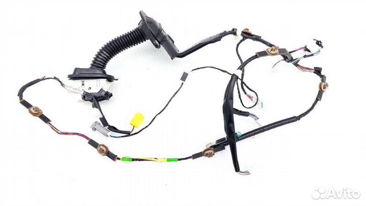 Проводка двери передняя левая Toyota Camry XV70