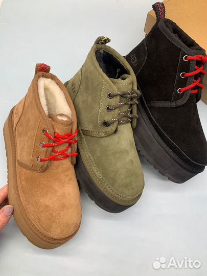 Ботинки UGG на платформа с мехом и на шнурках