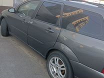 Ford Focus 1.4 MT, 2000, 280 000 км, с пробегом, цена 315 000 руб.