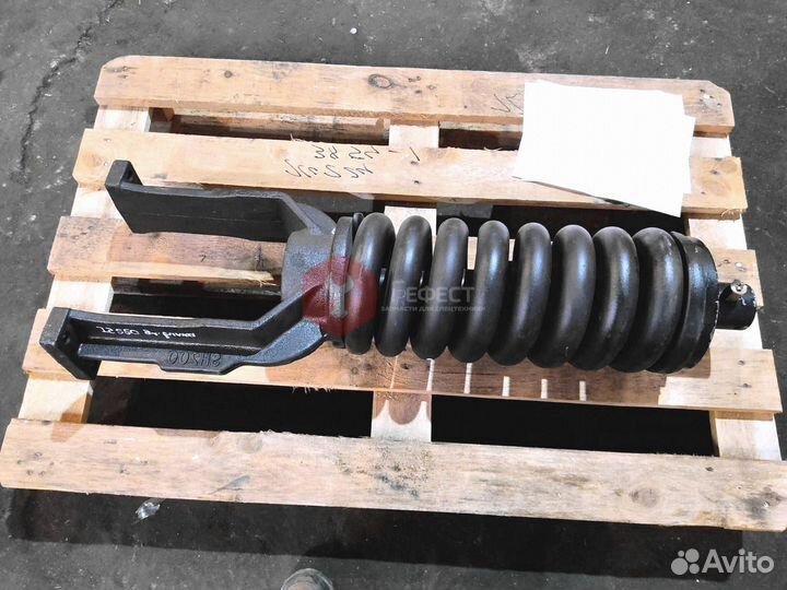 Натяжитель гусеницы Hitachi ZX350LCK-5G