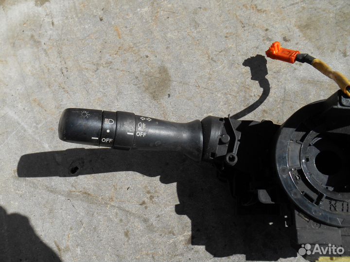 Левый подрулевой переключатель Toyota Corolla E15