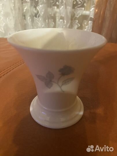 Вазочка Wedgwood 