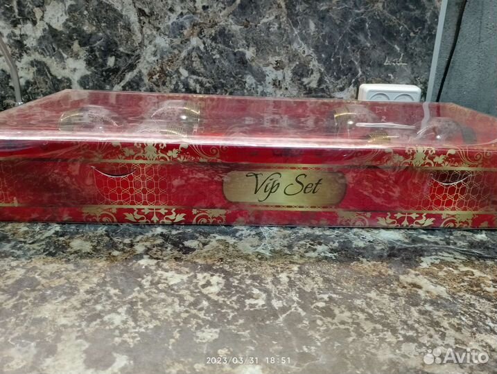 Набор бокалов и стопок (фужеры)