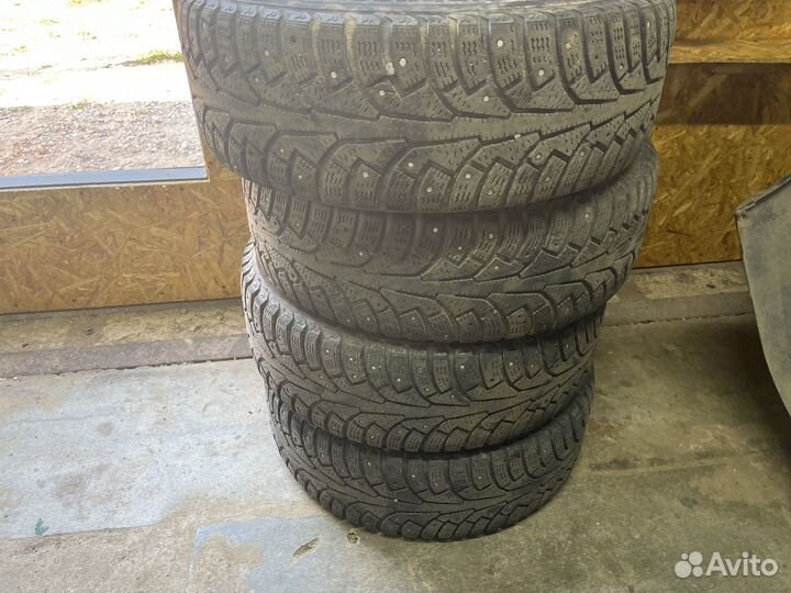 Nokian Tyres Hakkapeliitta 5 195/60 R15 92
