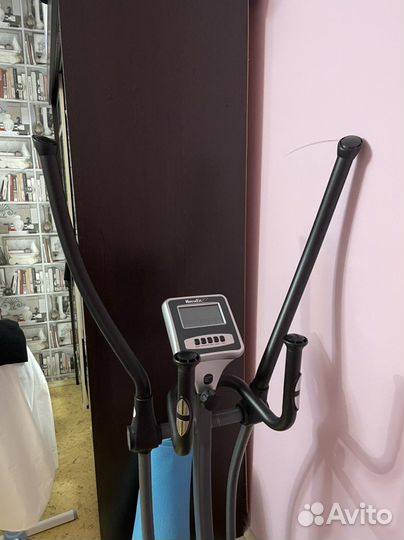 Эллиптический тренажер