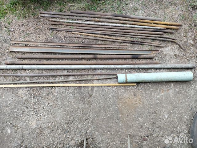 Трубы и уголки металлические б/у