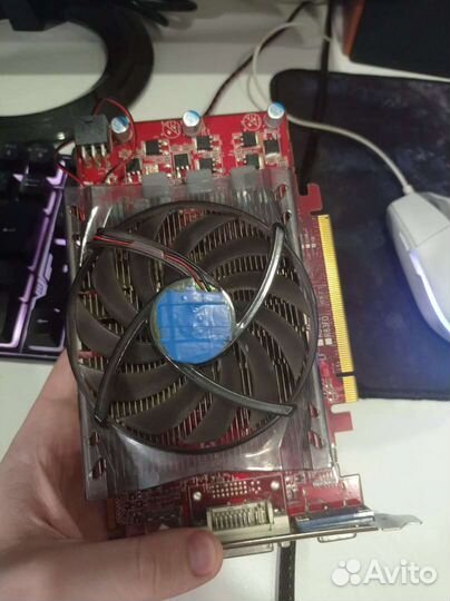 Видеокарта HD6770 1GB gddr5