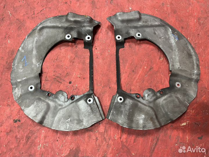 Кожух bmw e60 e63 пыльник бмв е60 е63