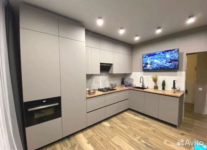 Кухня на заказ Кухонный гарнитур