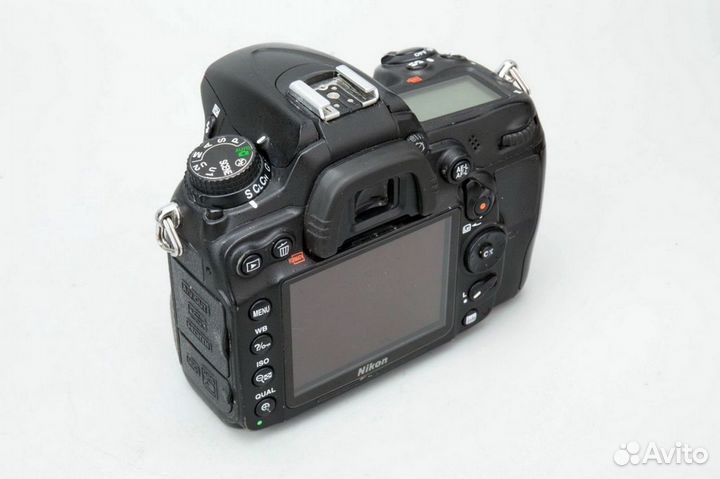 Nikon D7000