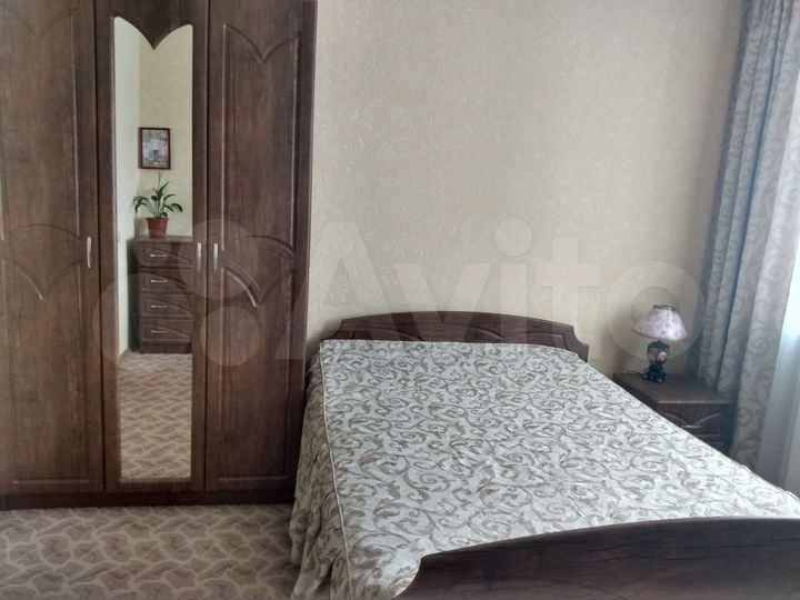 2-к. квартира, 70 м², 1/2 эт.