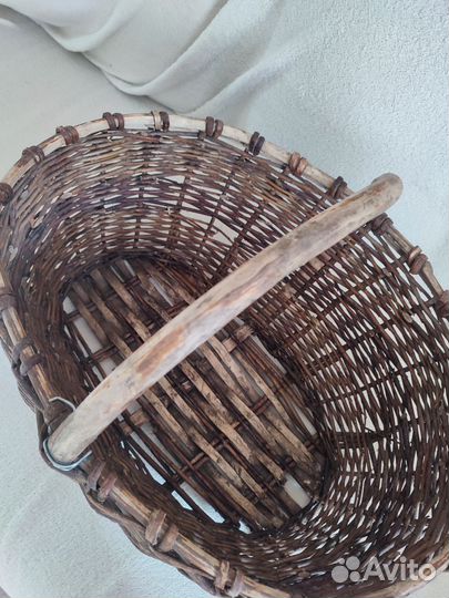 Корзина плетеная времён СССР