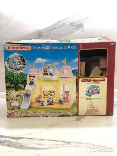 Sylvanian Families Детский Замок 5670 + 9 фигурок