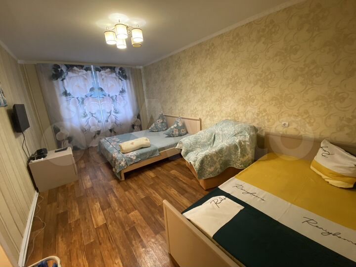 1-к. квартира, 43 м², 2/10 эт.