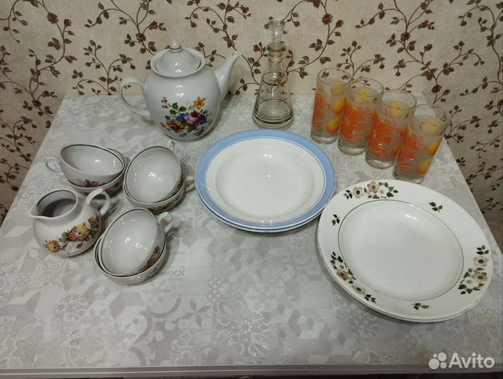 Набор столовой посуды СССР