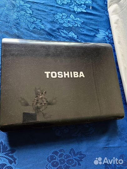 Ноутбук toshiba