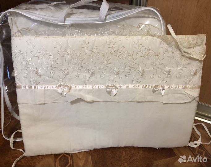 Продаю комплект в кроватку королевский «Lider Kids