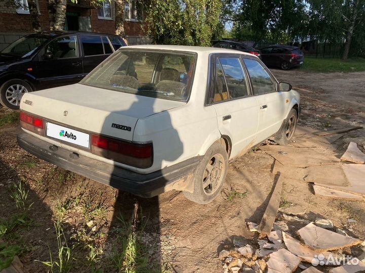 Mazda 323 1.3 МТ, 1989, 350 000 км
