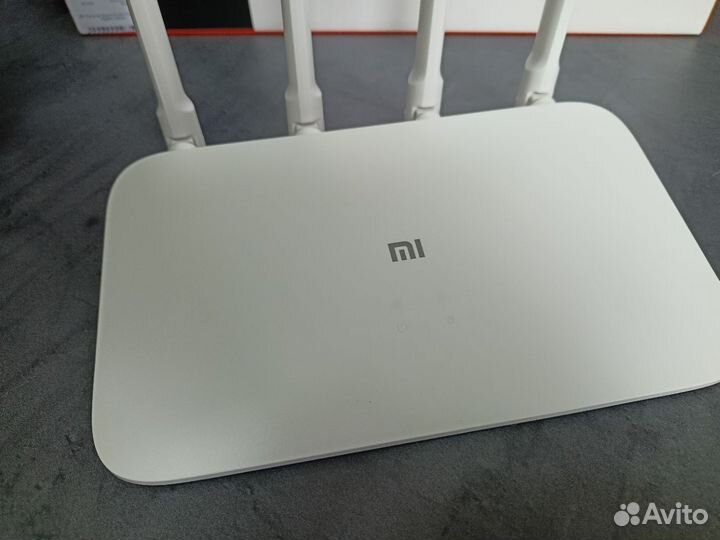 Wi-Fi роутер Xiaomi Mi Wi-Fi Router 4A Gigabit Edi