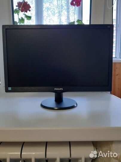 Монитор Philips