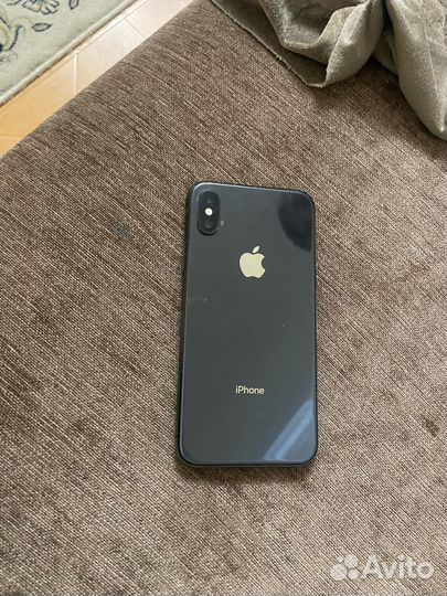 iPhone X, 64 ГБ