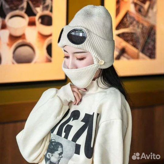 Балаклава шапка зимняя с очками