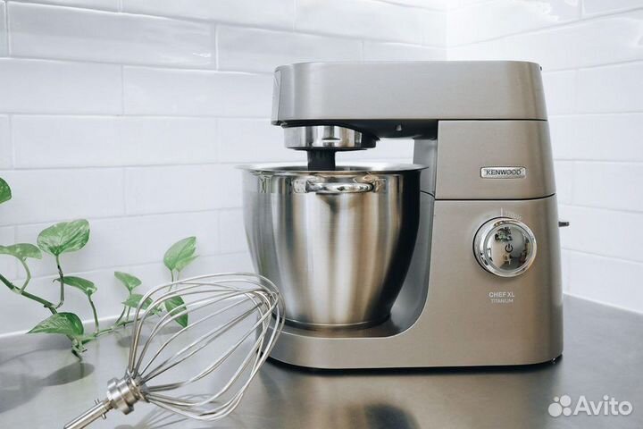 Кухонная машина Kenwood Chef XL Titanium KVL 8470S