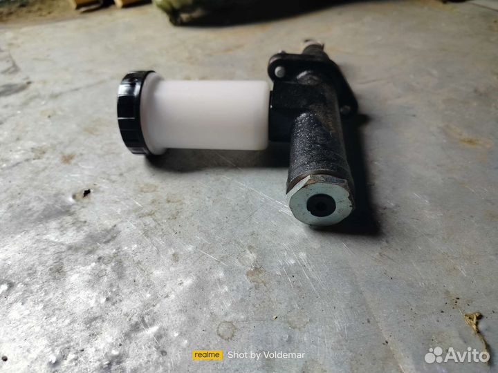 Продам главный цилиндр сцепления газель