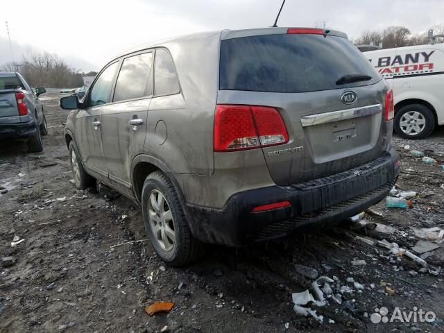 В разборе KIA Sorento 2