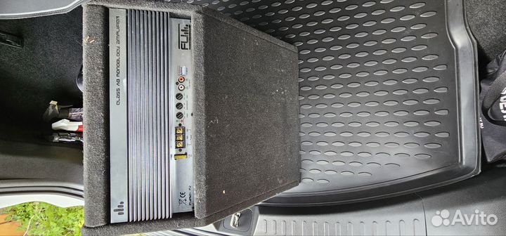 Активный сабвуфер FLI FU12A-F1