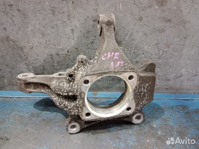 Кулак поворотный передний левый Chrysler Voyager 4