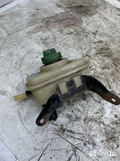 Бачок гидроусилителя Chery Tiggo (T11)