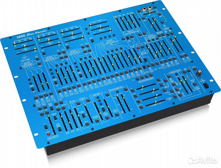 Аналоговый полумодульный синтезатор Behringer 2600