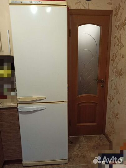 Высокий холодильник stinol