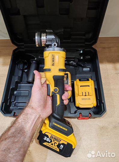 Ушм болгарка аккумуляторная Dewalt 5 ампер